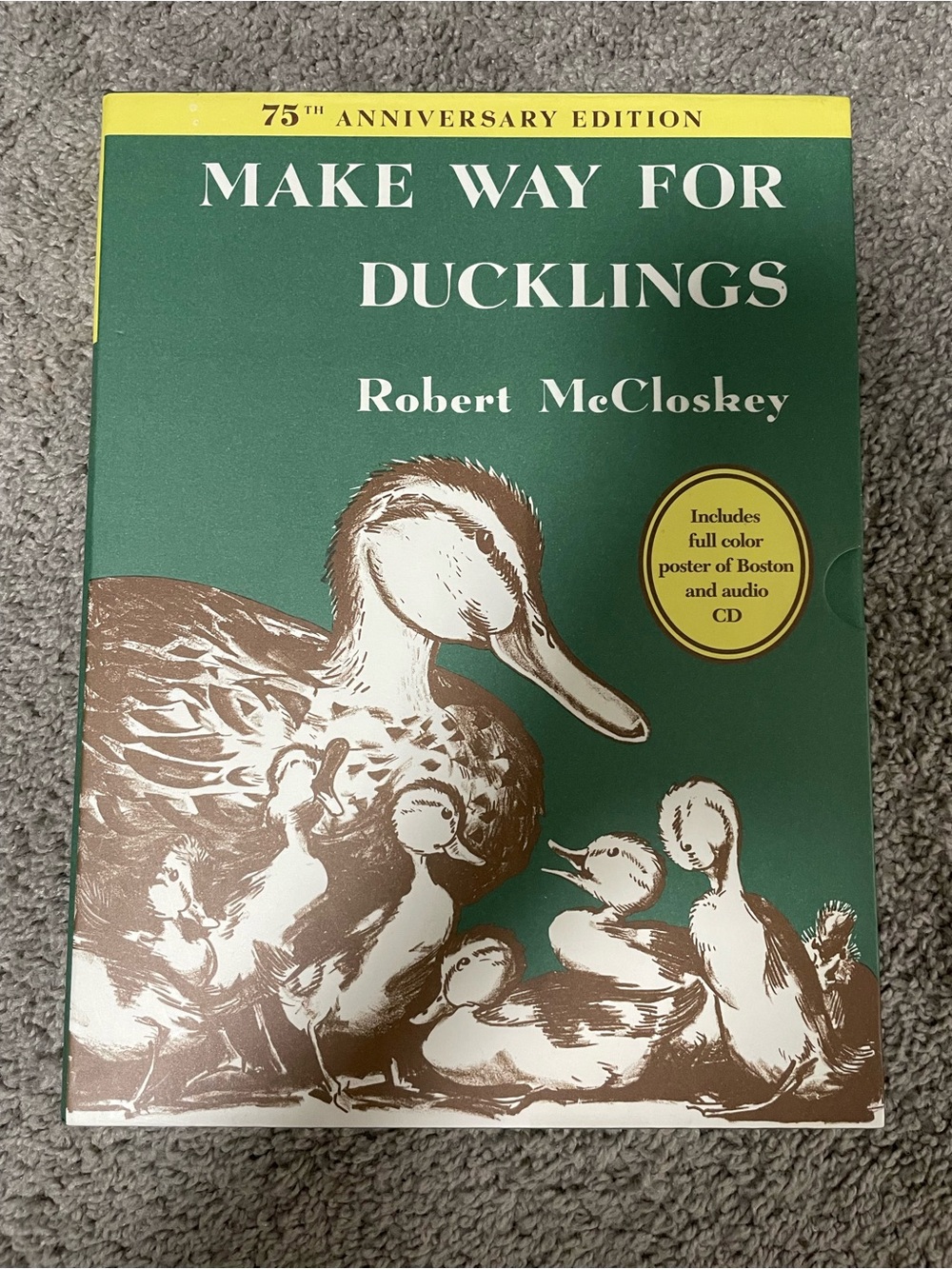 Make Way for Ducklings 75th Anniversary Hardcover Slipcase Poster CD Complete